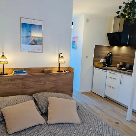 La Petite Fugue - Proche Du Front De 아파트 *