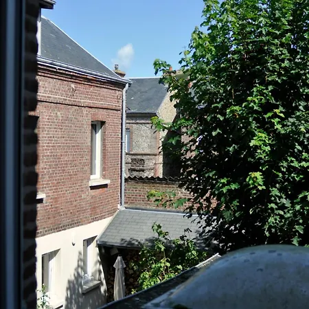 La Petite Fugue - Proche Du Front De * إتريتا